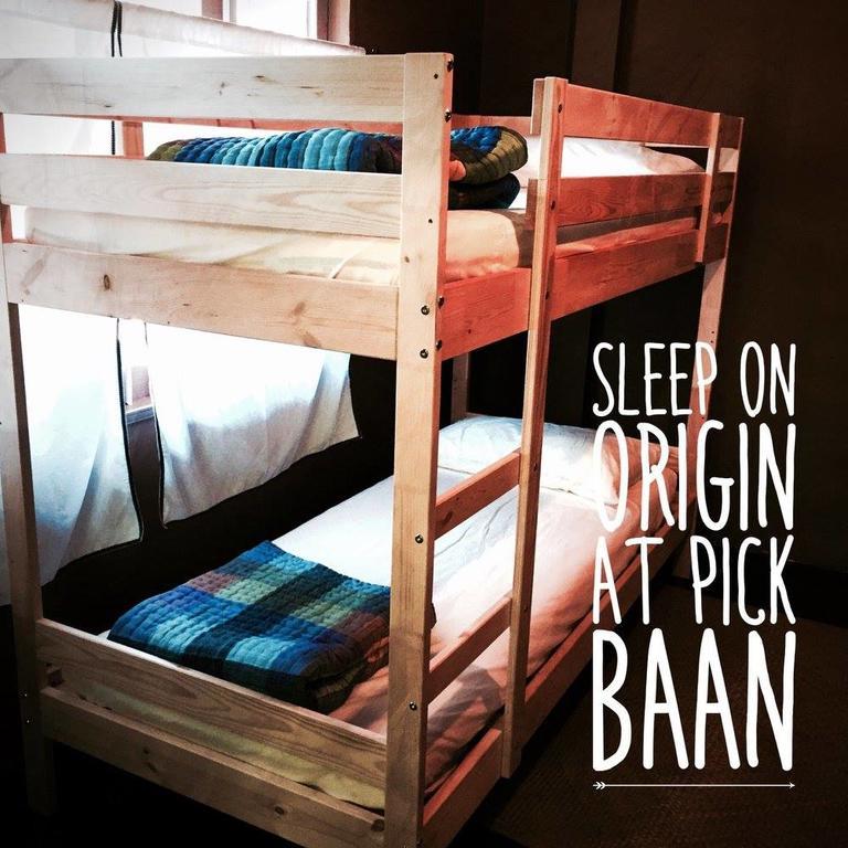 Pickbaan Hostel Lamphun Szoba fotó