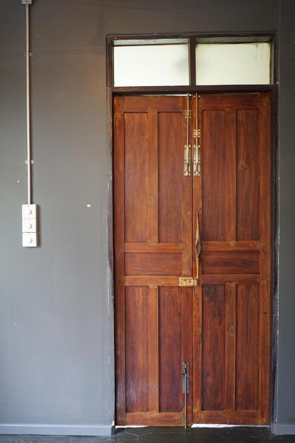 Pickbaan Hostel Lamphun Kültér fotó